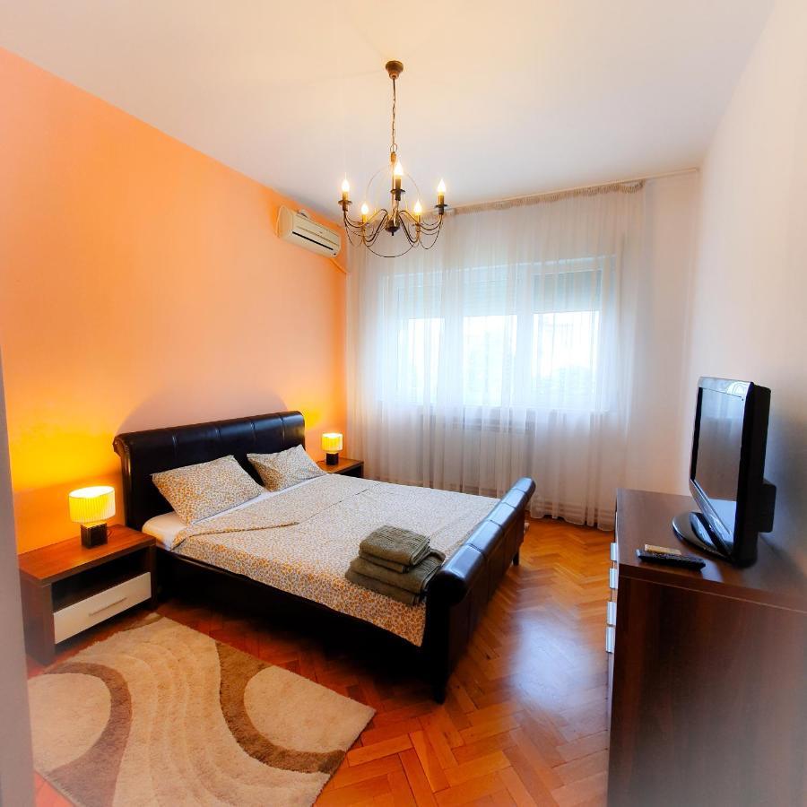 City Center Apartment 부쿠레슈티 외부 사진